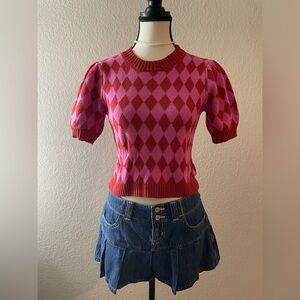 Forever 21 Red and Pink Knit Sweater